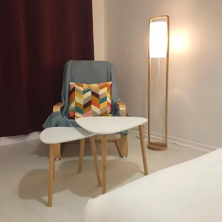 Apartment T2 Lumineux Vue Sur Cher, 8mn Gare & Centre Tours