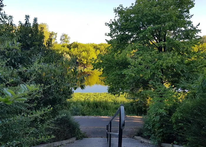 T2 Lumineux Vue Sur Cher, 8mn Gare & Centre Апартаменты *